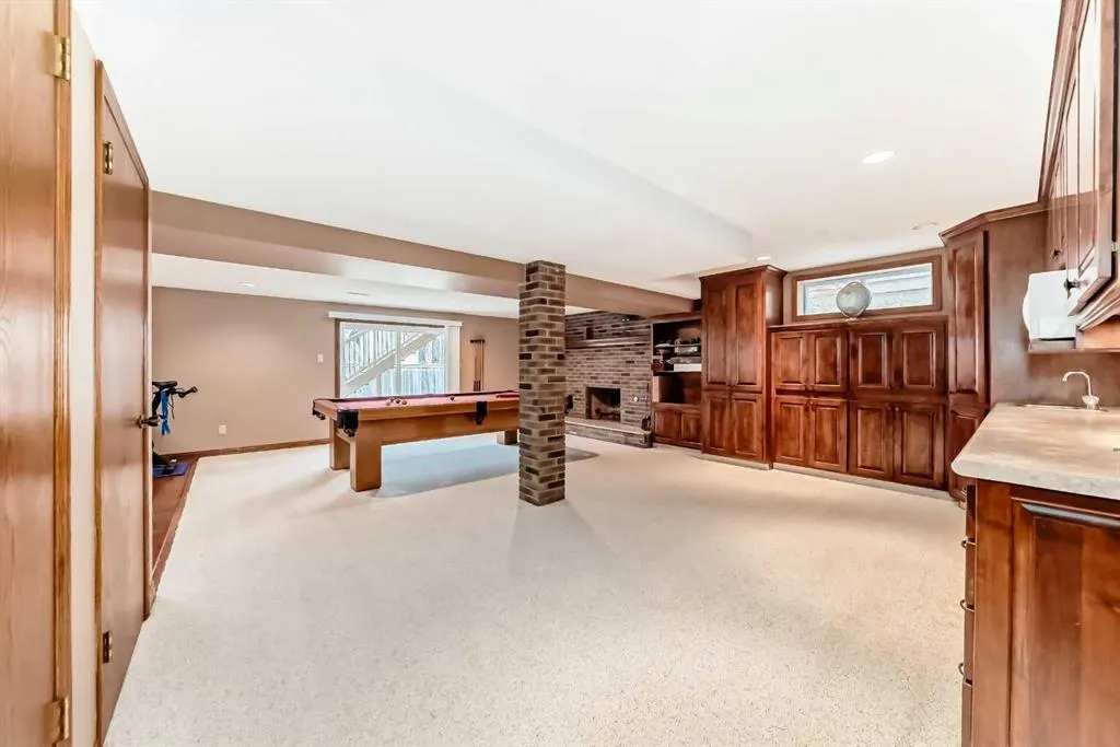 71 Edenwold Place NW