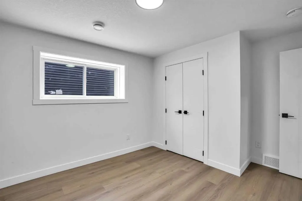 28 Sandstone Hill NW