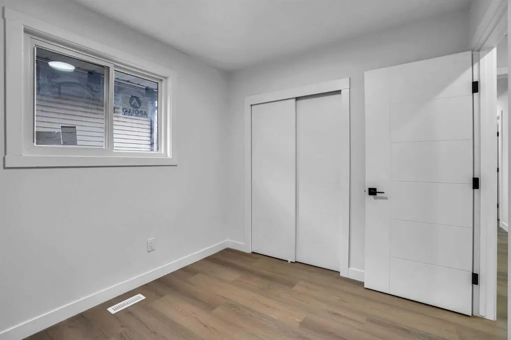 28 Sandstone Hill NW