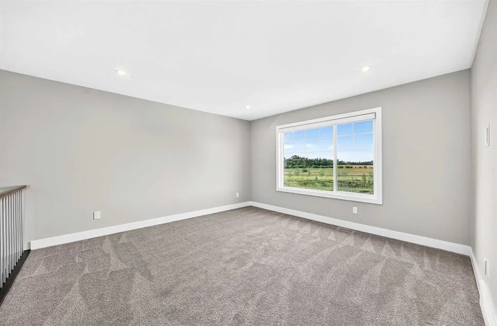 31 Memorial Parkway