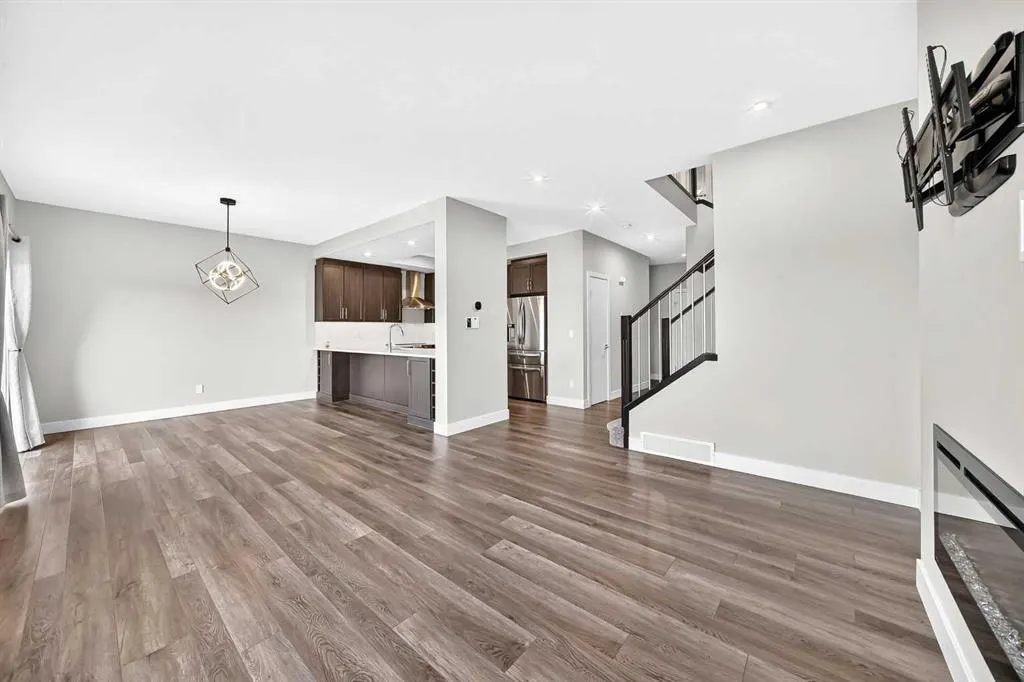 31 Memorial Parkway