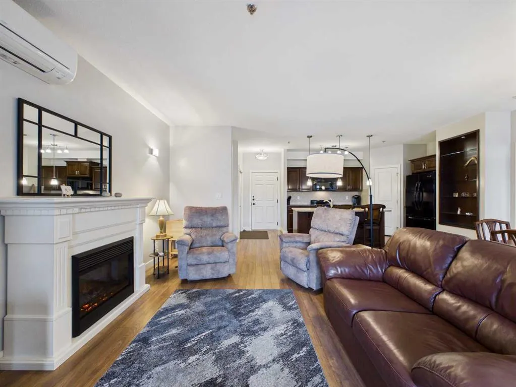 5213 61 Street #213