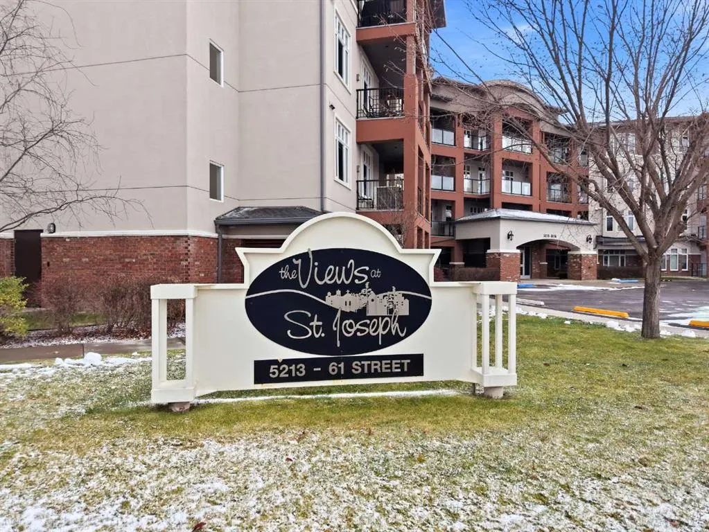 5213 61 Street #213