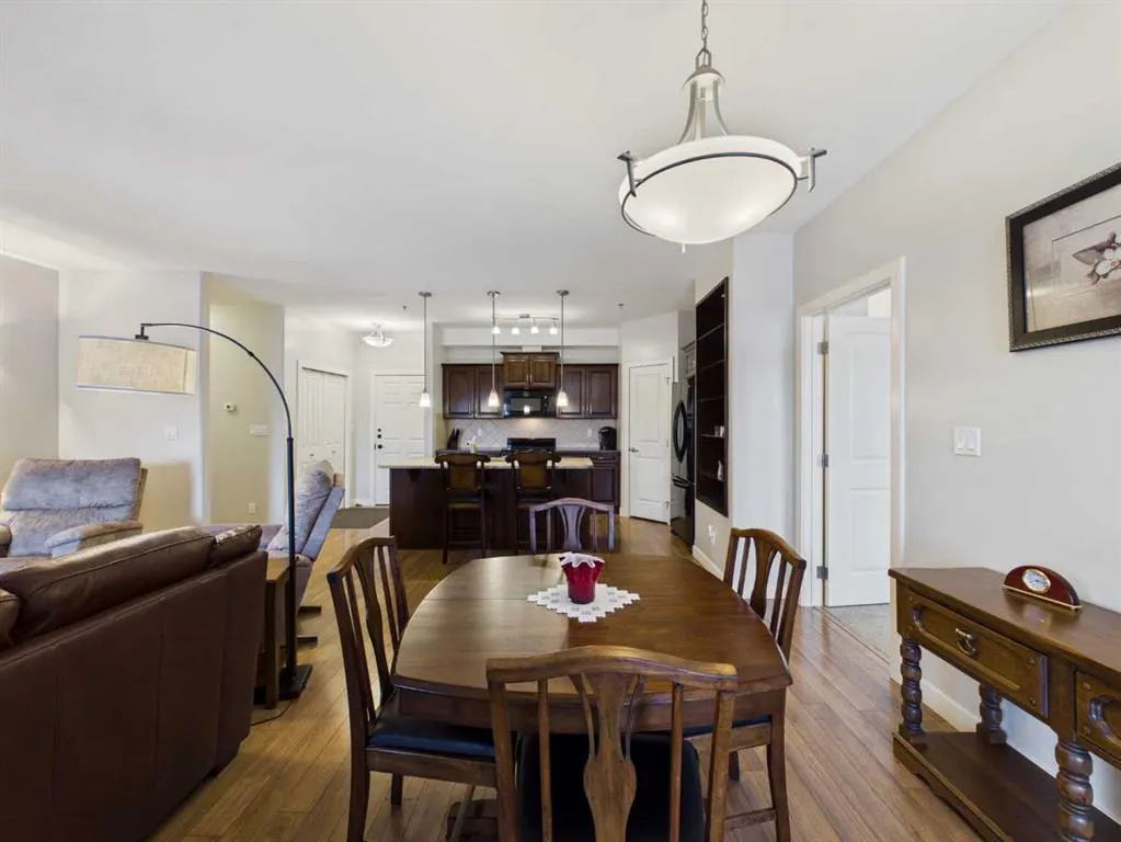 5213 61 Street #213
