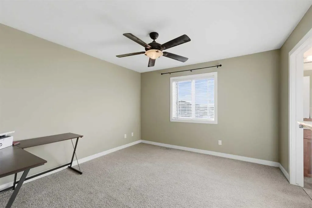 141 Larsen Crescent