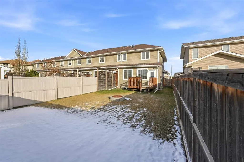 141 Larsen Crescent