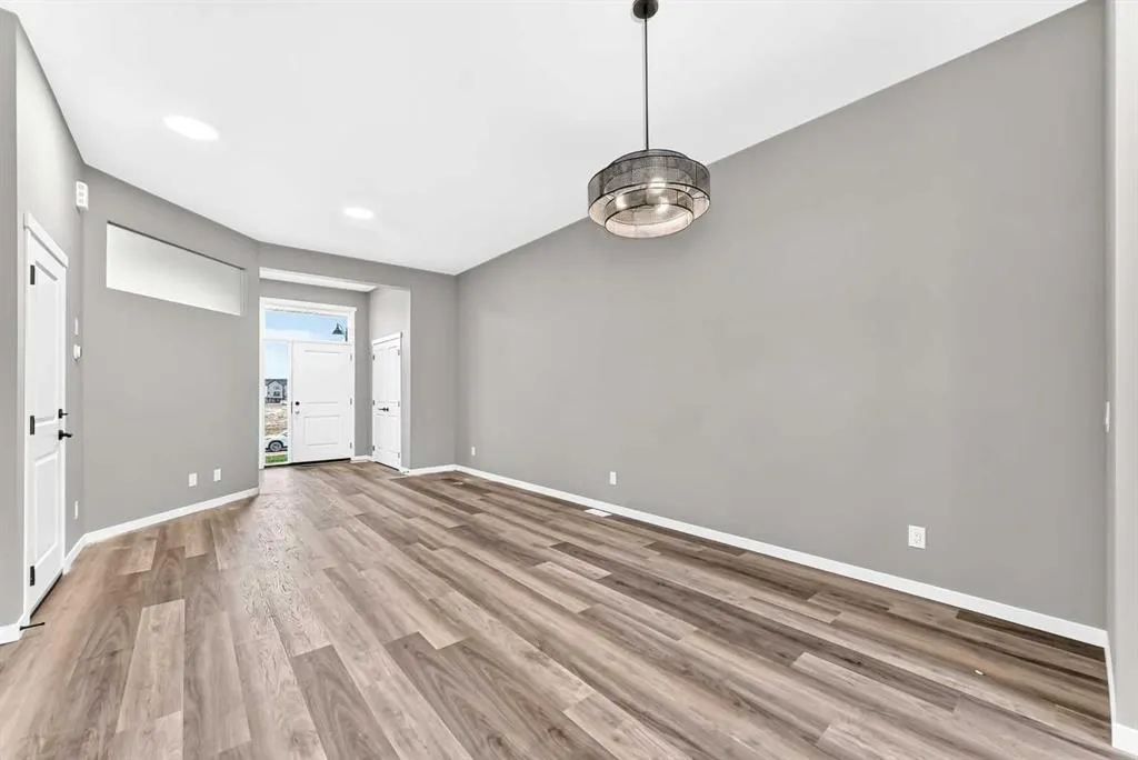1360 Mahogany Boulevard SE