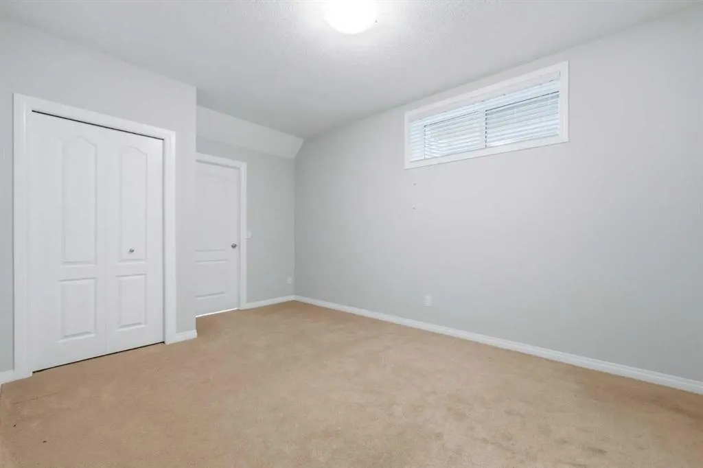 38 Silverado Skies Crescent SW