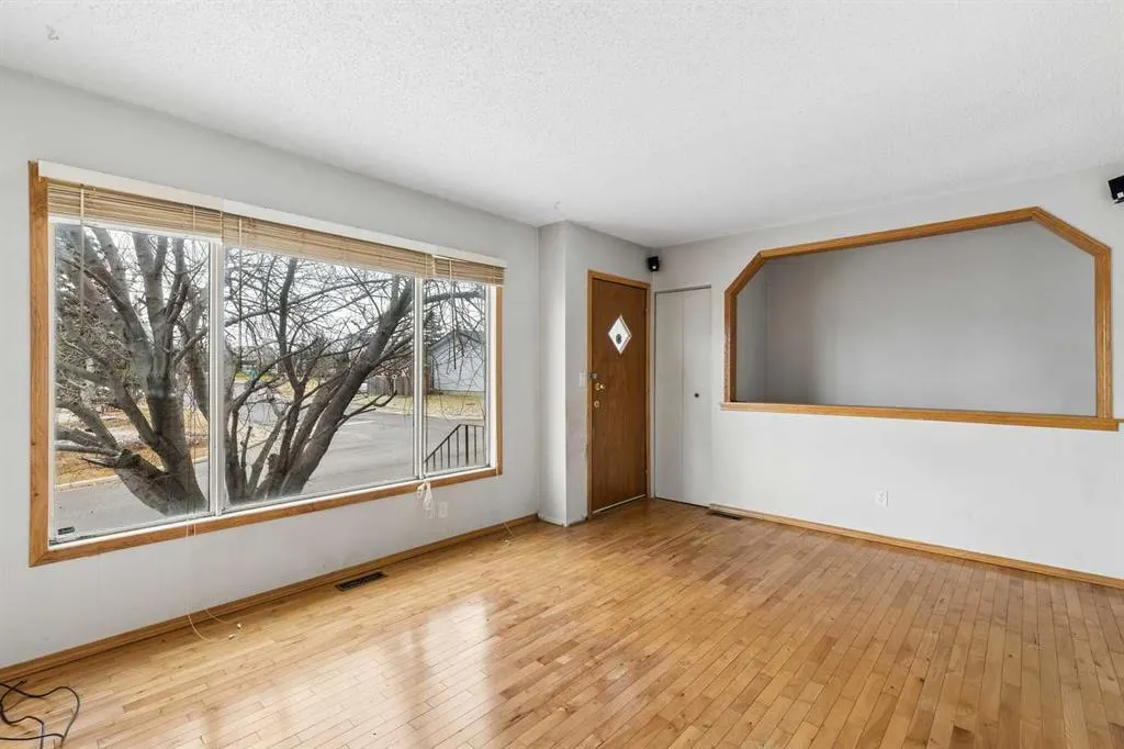 93 Big Hill Circle SE