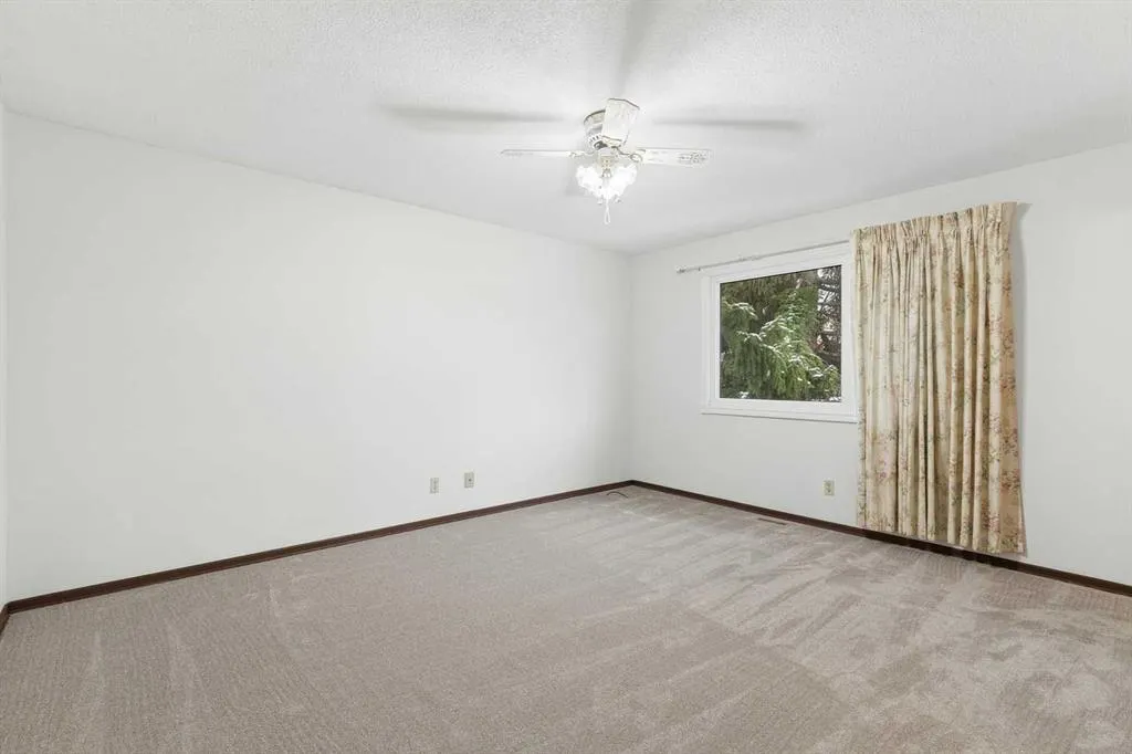 11104 Southdale Road SW