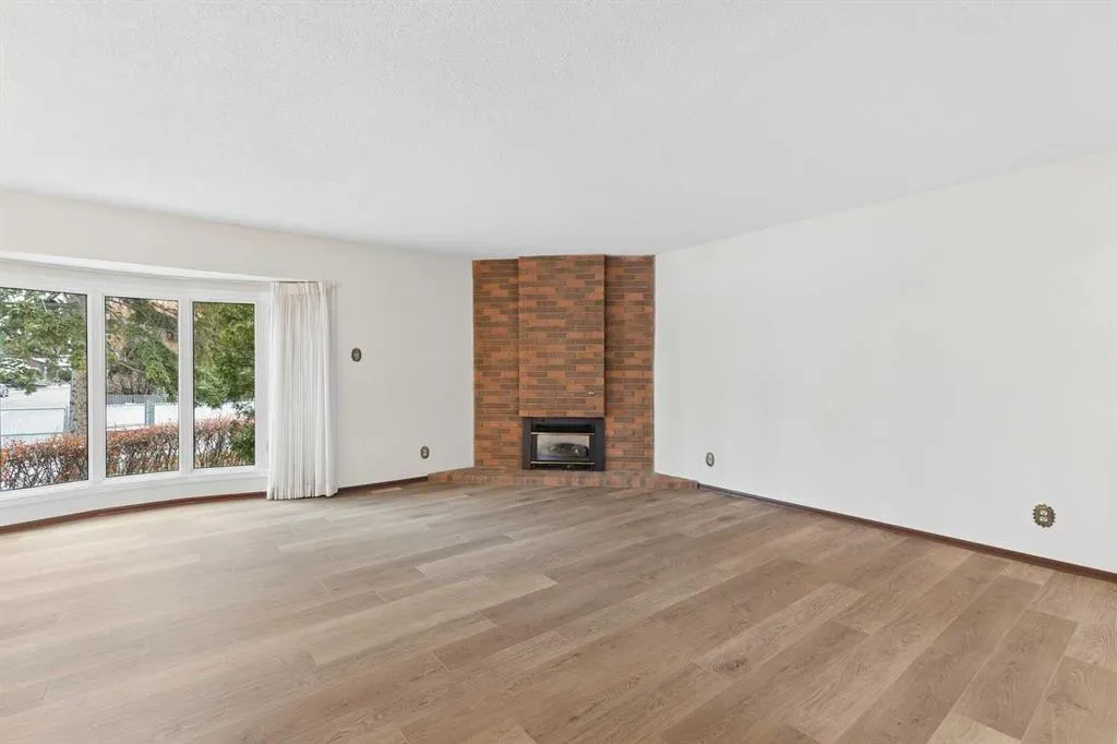 11104 Southdale Road SW