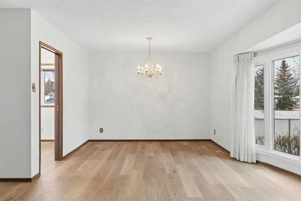 11104 Southdale Road SW