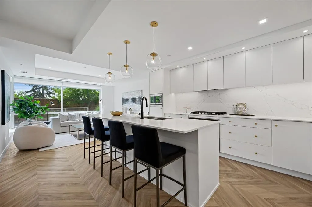 8505 Broadcast Avenue SW #114