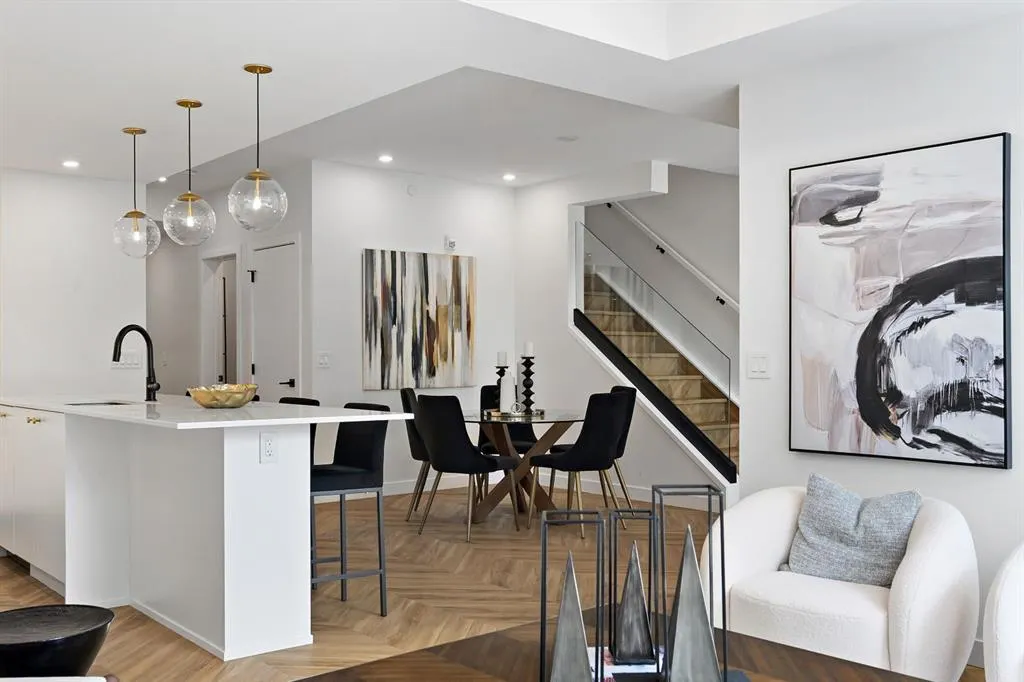 8505 Broadcast Avenue SW #114