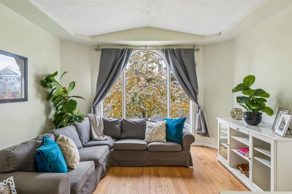 48 Millbank Road SW