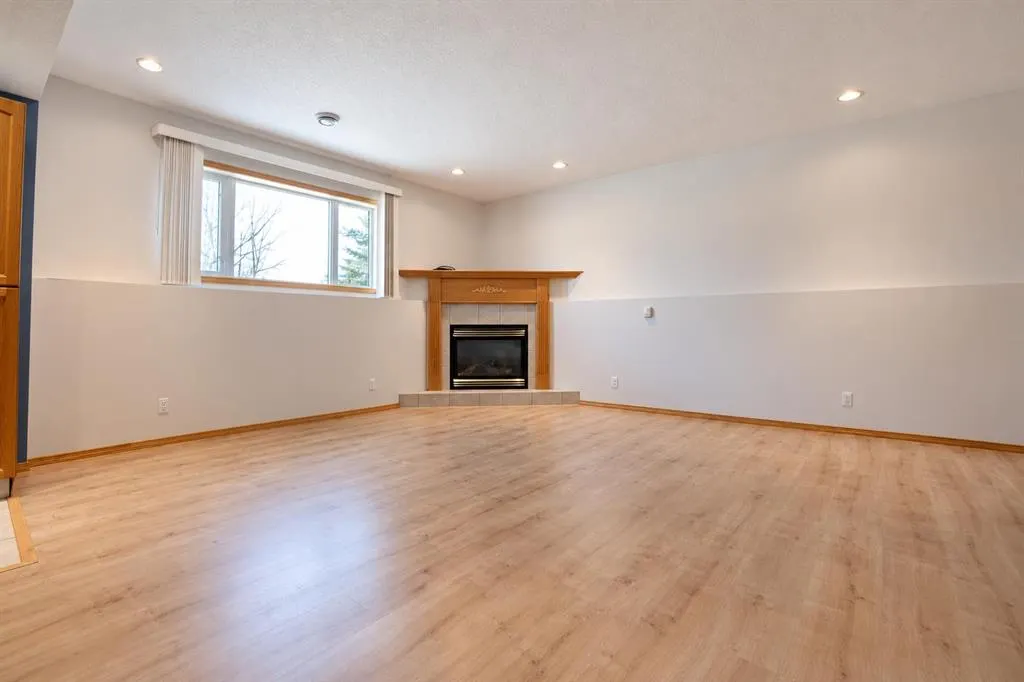 104 Crystal Heights Lane