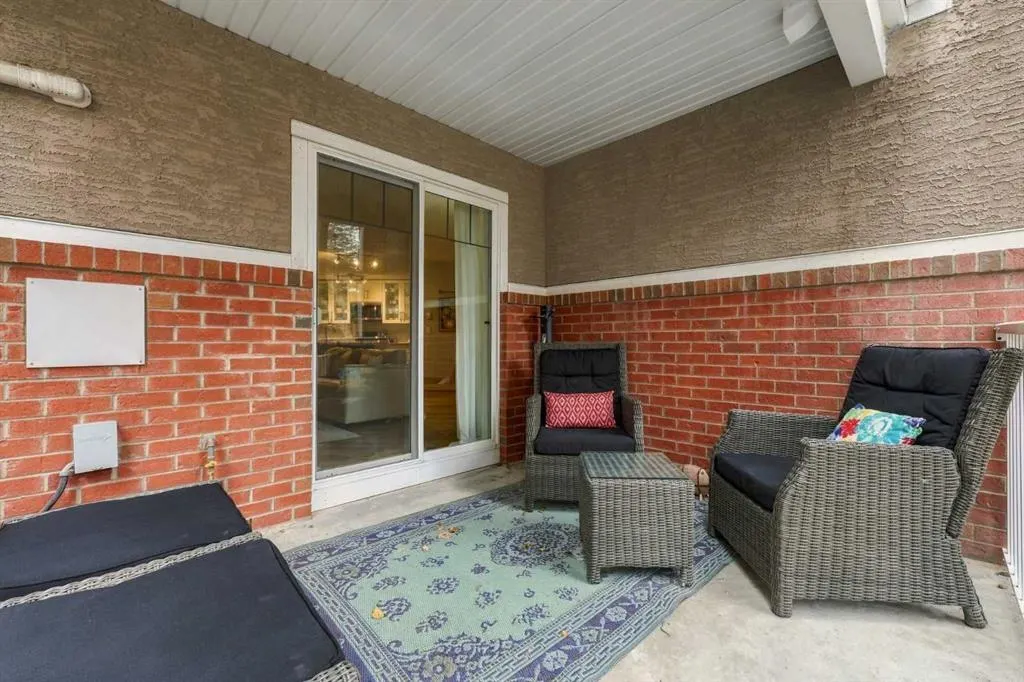 1811 34 Avenue SW #112