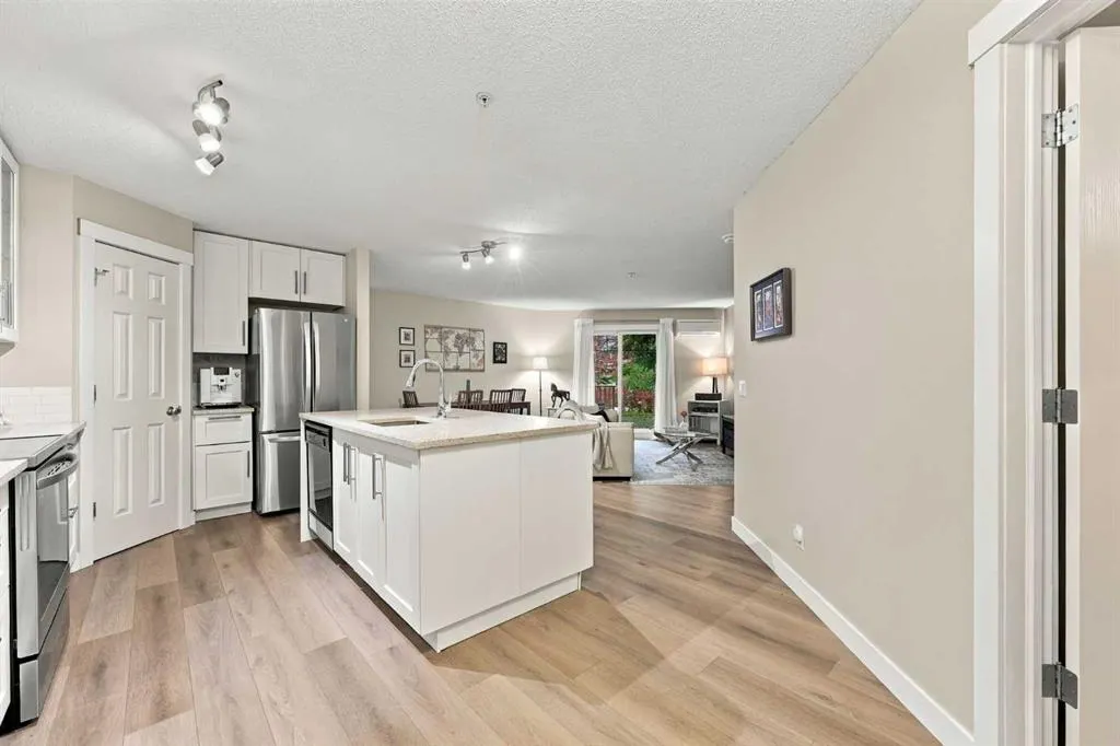 1811 34 Avenue SW #112