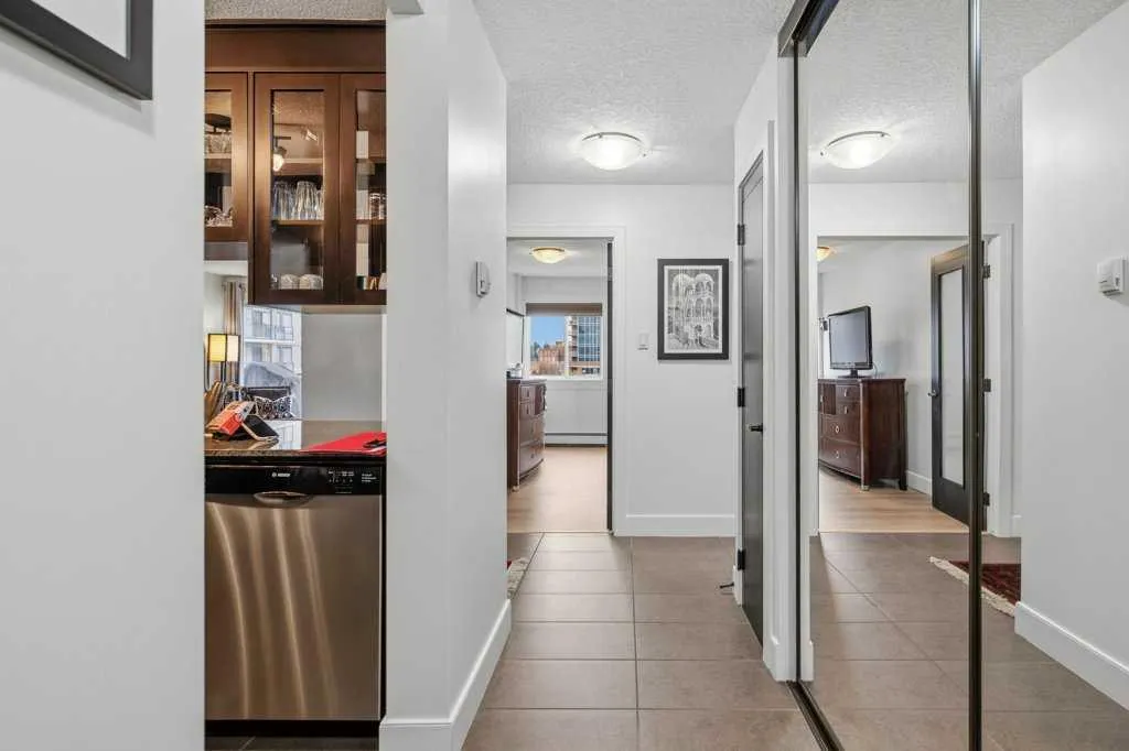 812 14 Avenue SW #507