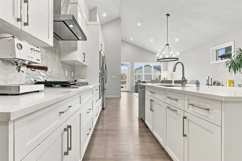 218 Cranbrook Park SE