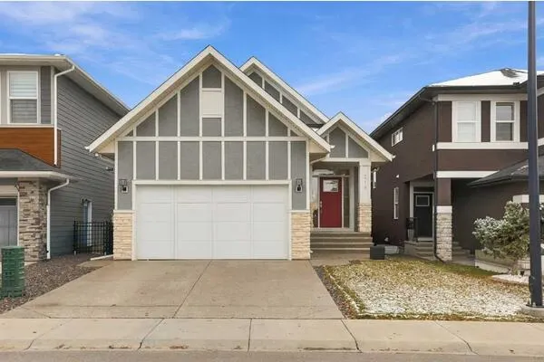 218 Cranbrook Park SE