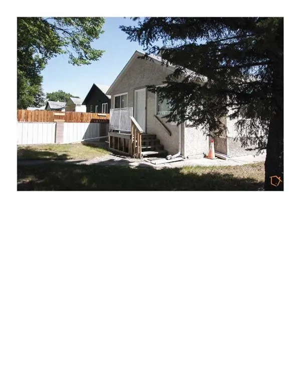 305A 12C Street N