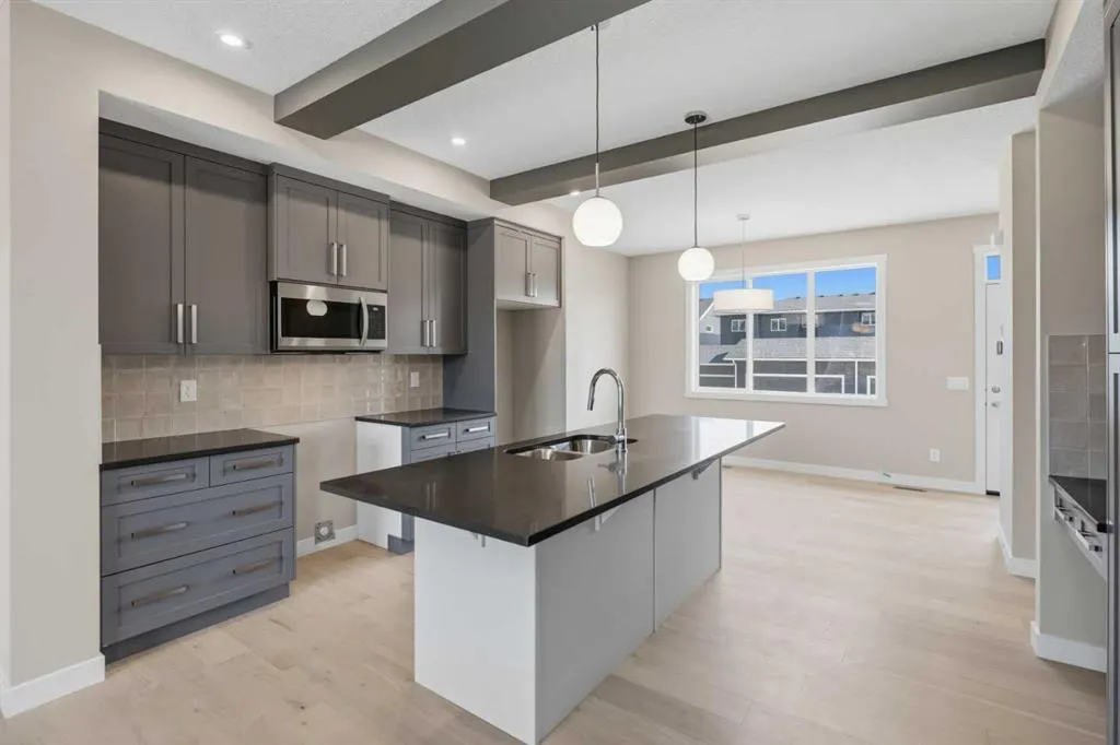235 Waterford Heights