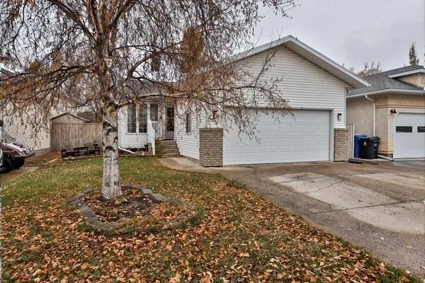 14 Heritage Road W