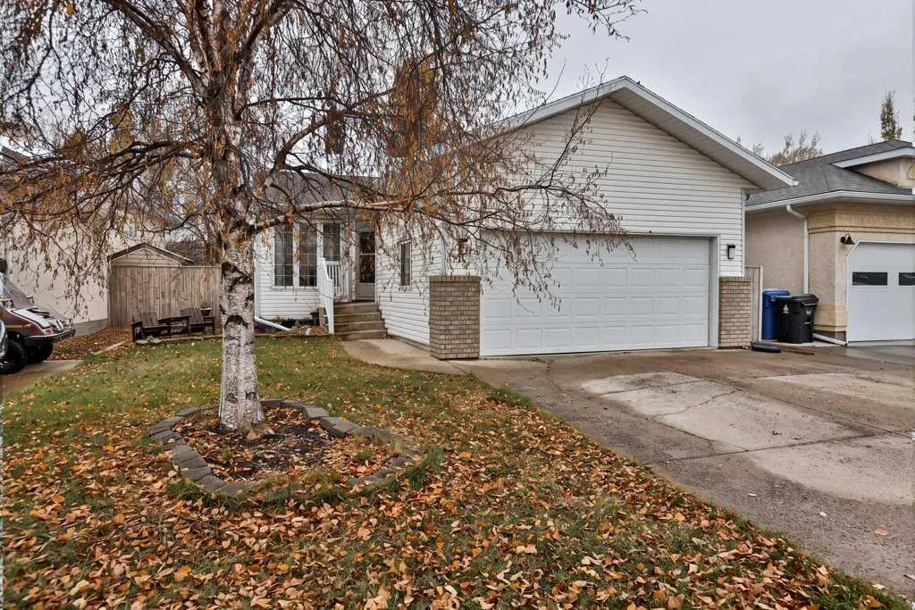 14 Heritage Road W