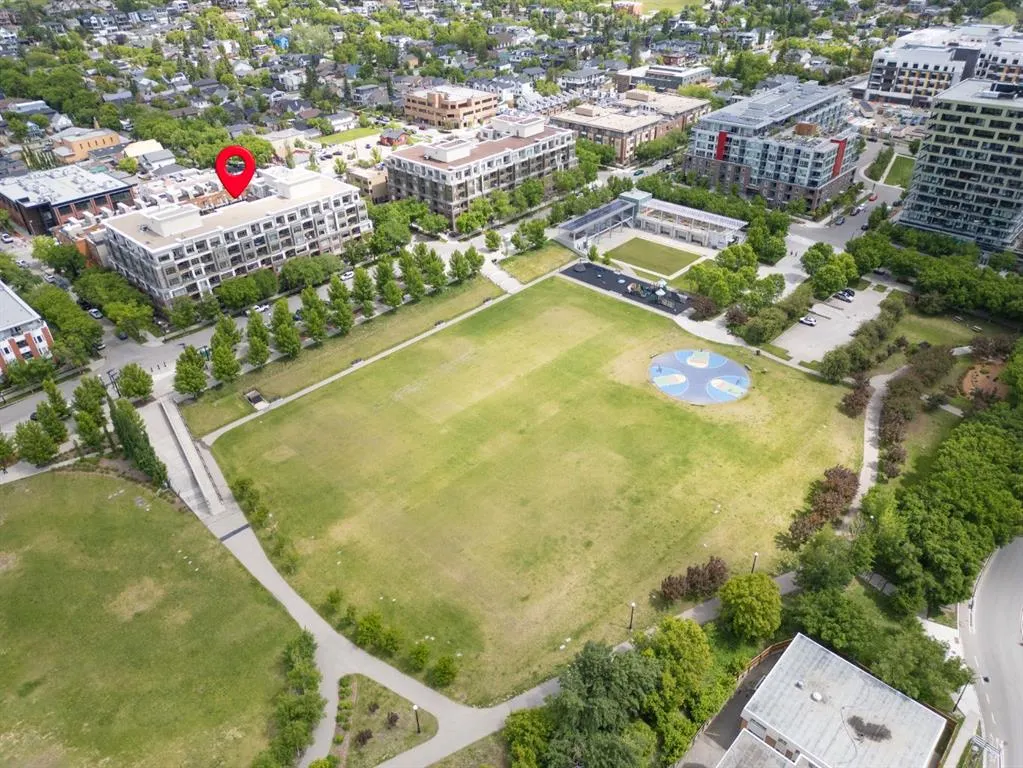 930 Centre Avenue NE #438