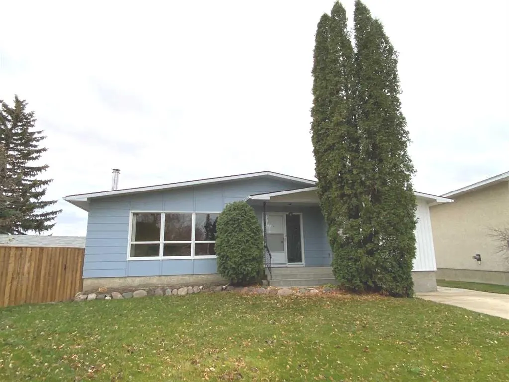 23 Douglas Court N