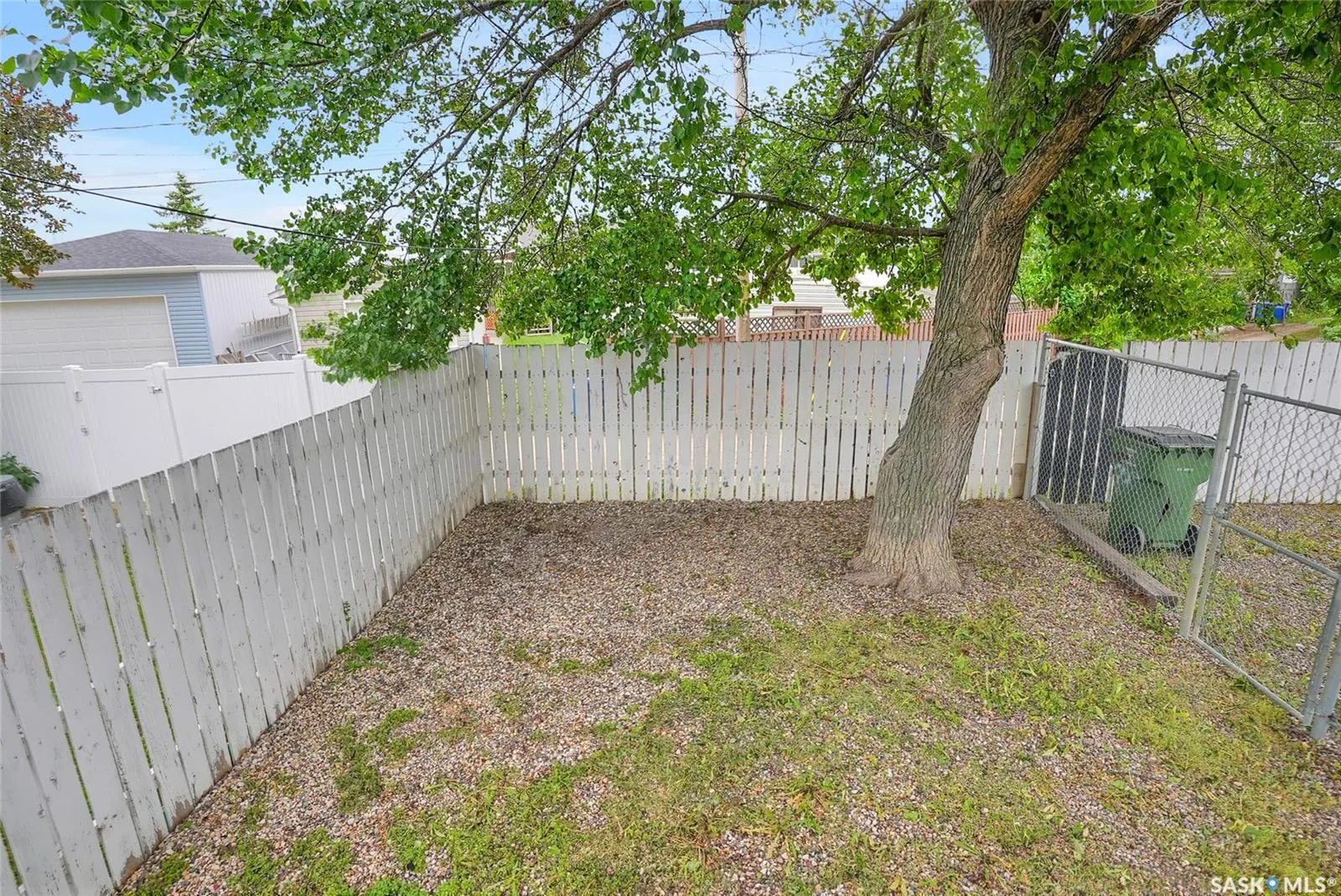 833 Keith STREET