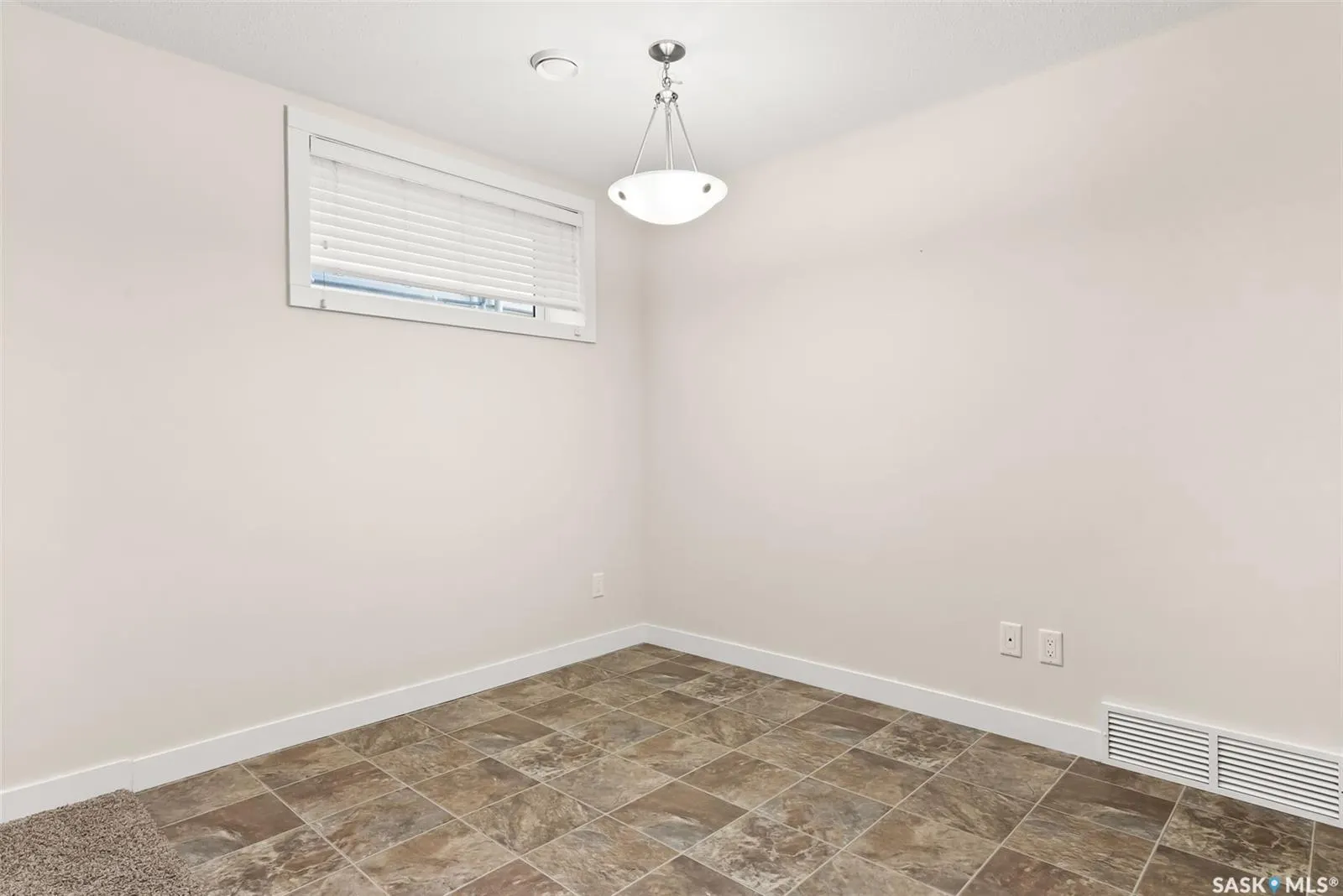 5204 Aerial CRESCENT