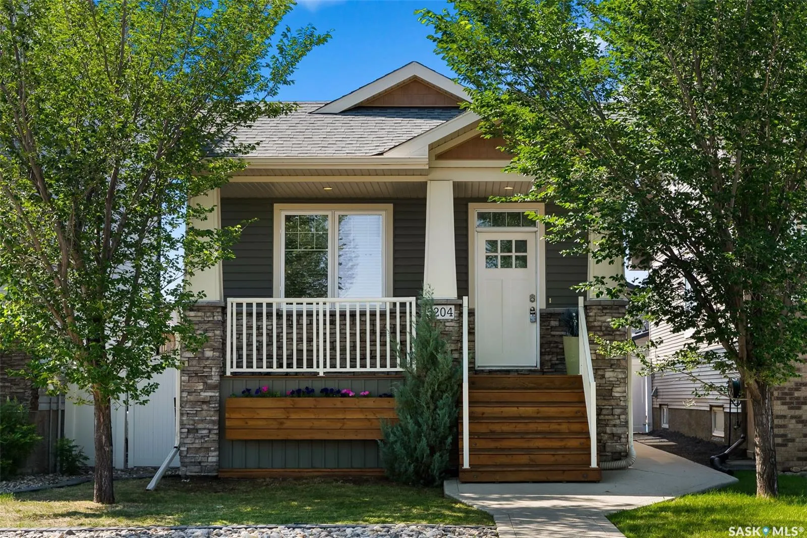 5204 Aerial CRESCENT