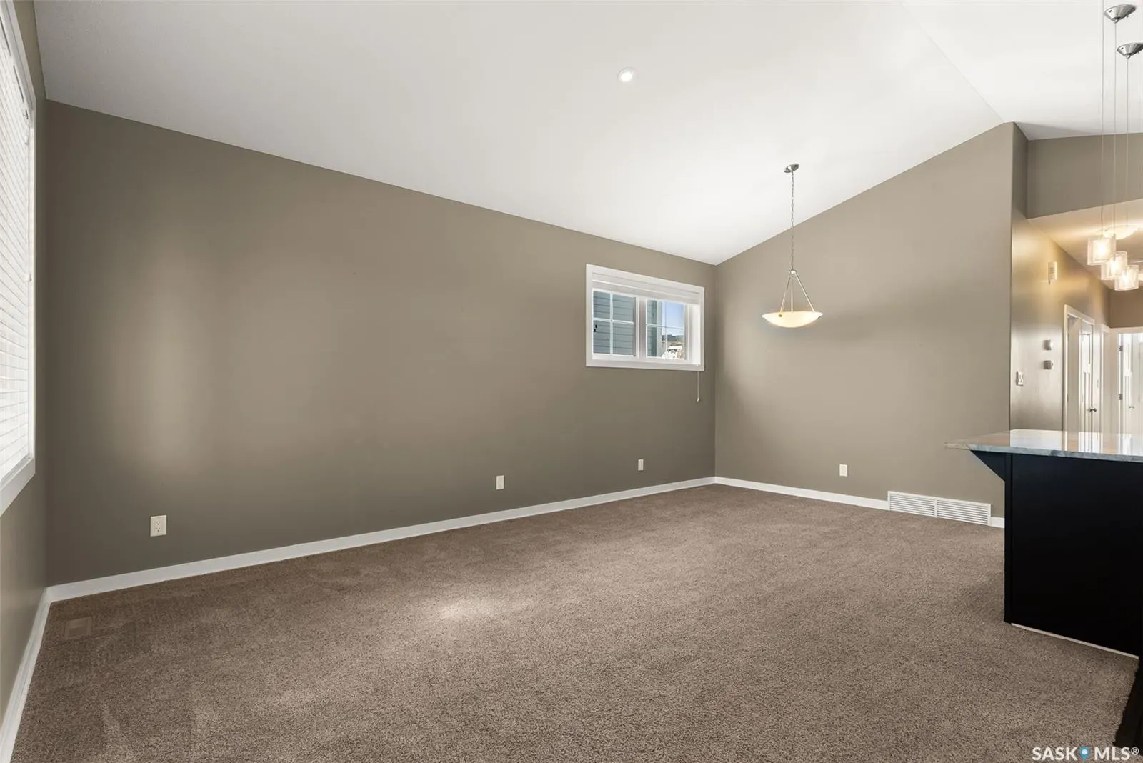 5204 Aerial CRESCENT