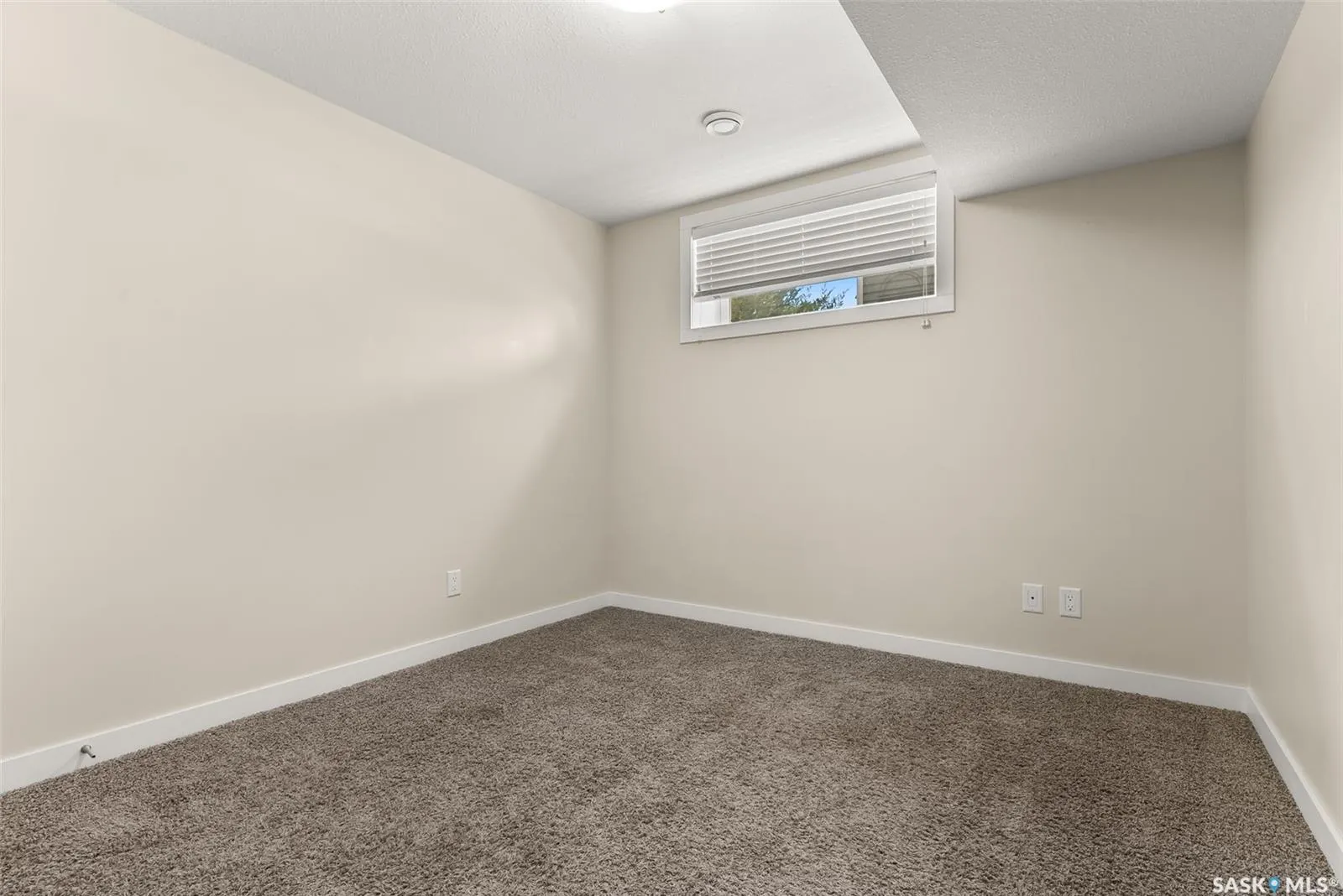 5204 Aerial CRESCENT