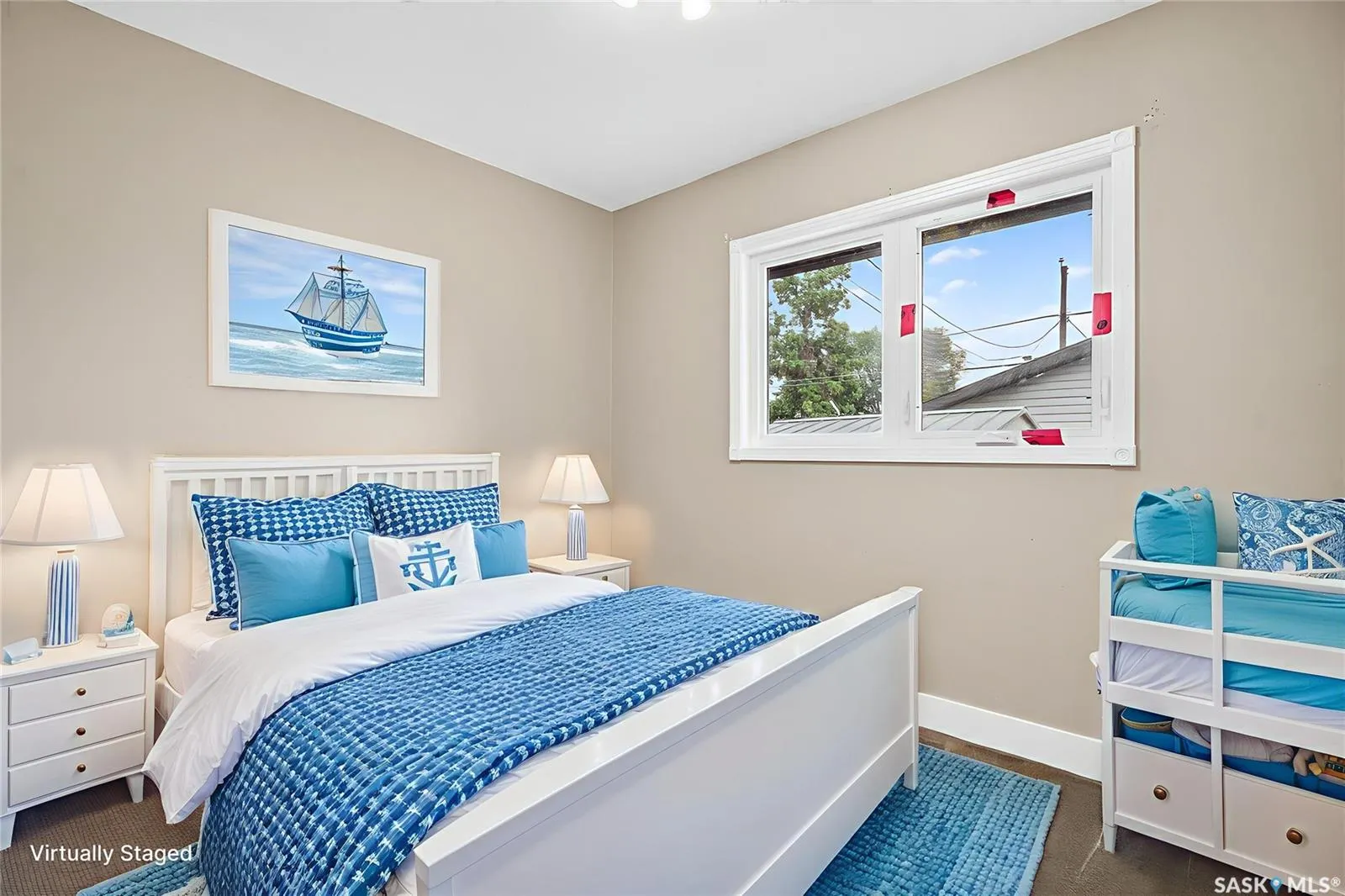 1114 Caribou STREET W