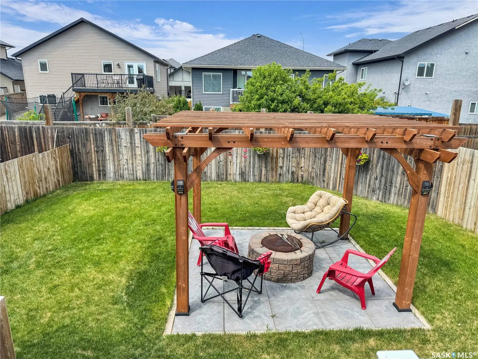 318 Lakeridge DRIVE