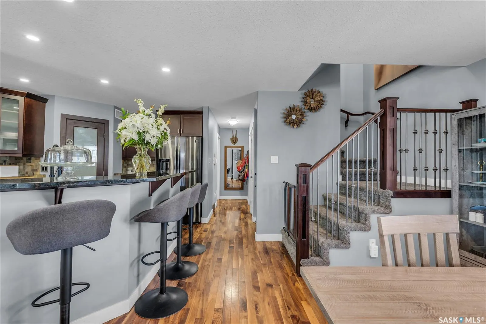 318 Lakeridge DRIVE