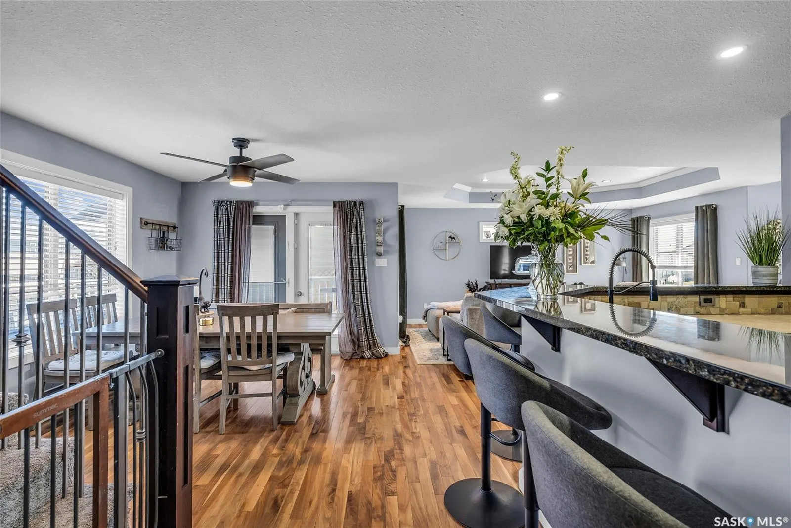 318 Lakeridge DRIVE