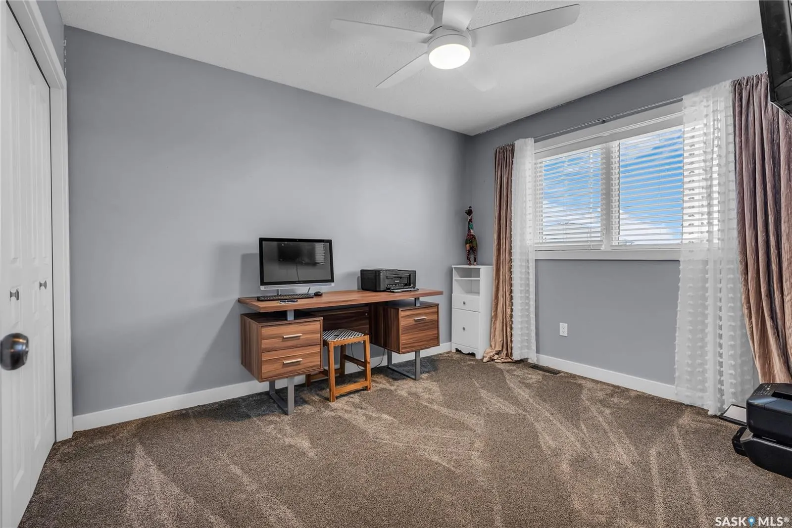 318 Lakeridge DRIVE