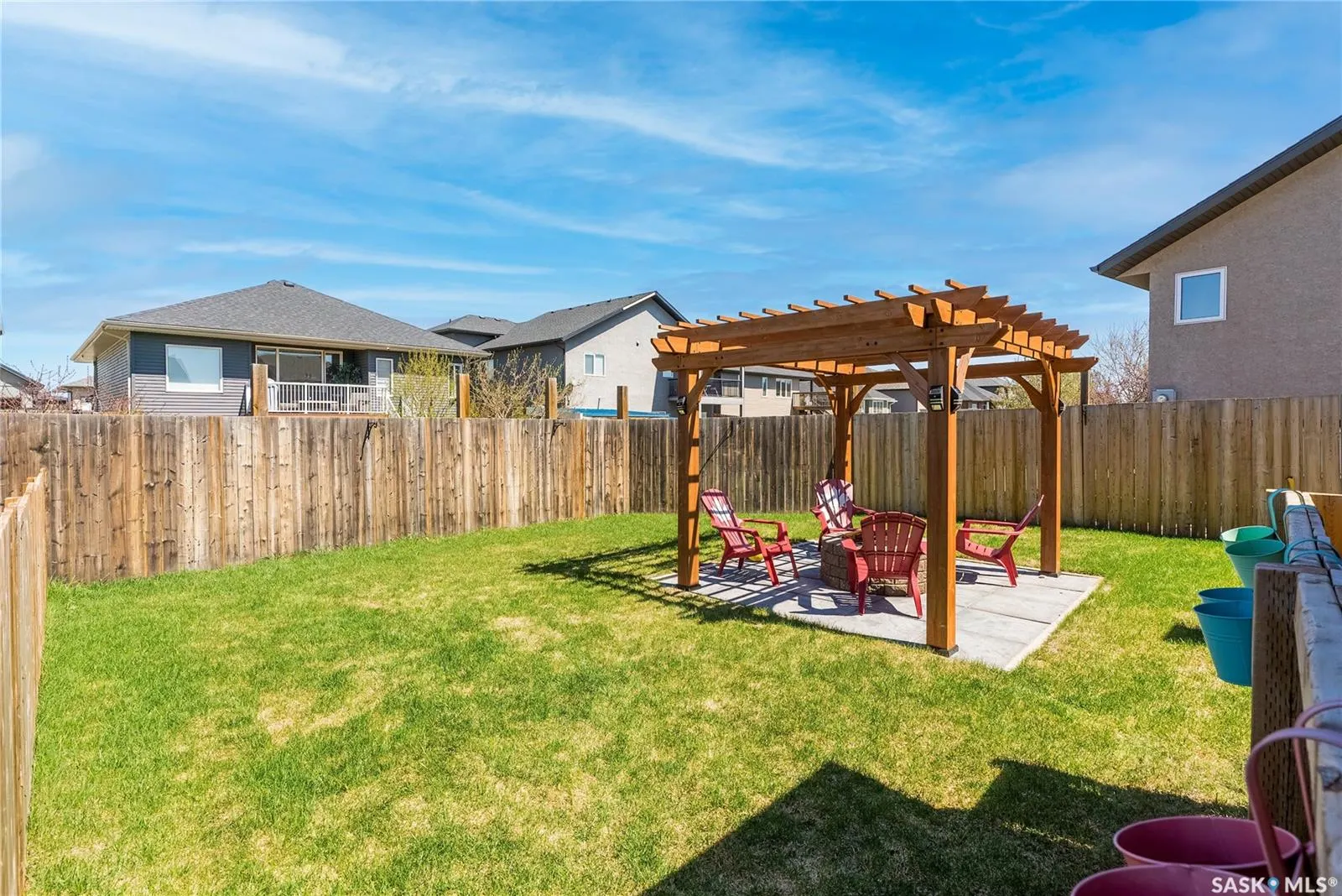 318 Lakeridge DRIVE