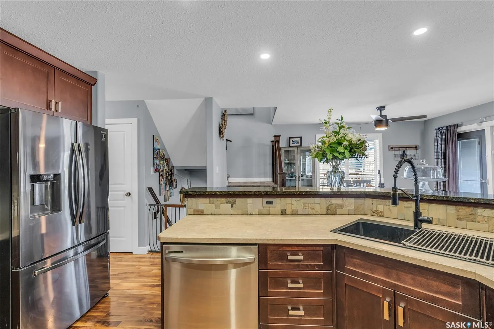 318 Lakeridge DRIVE