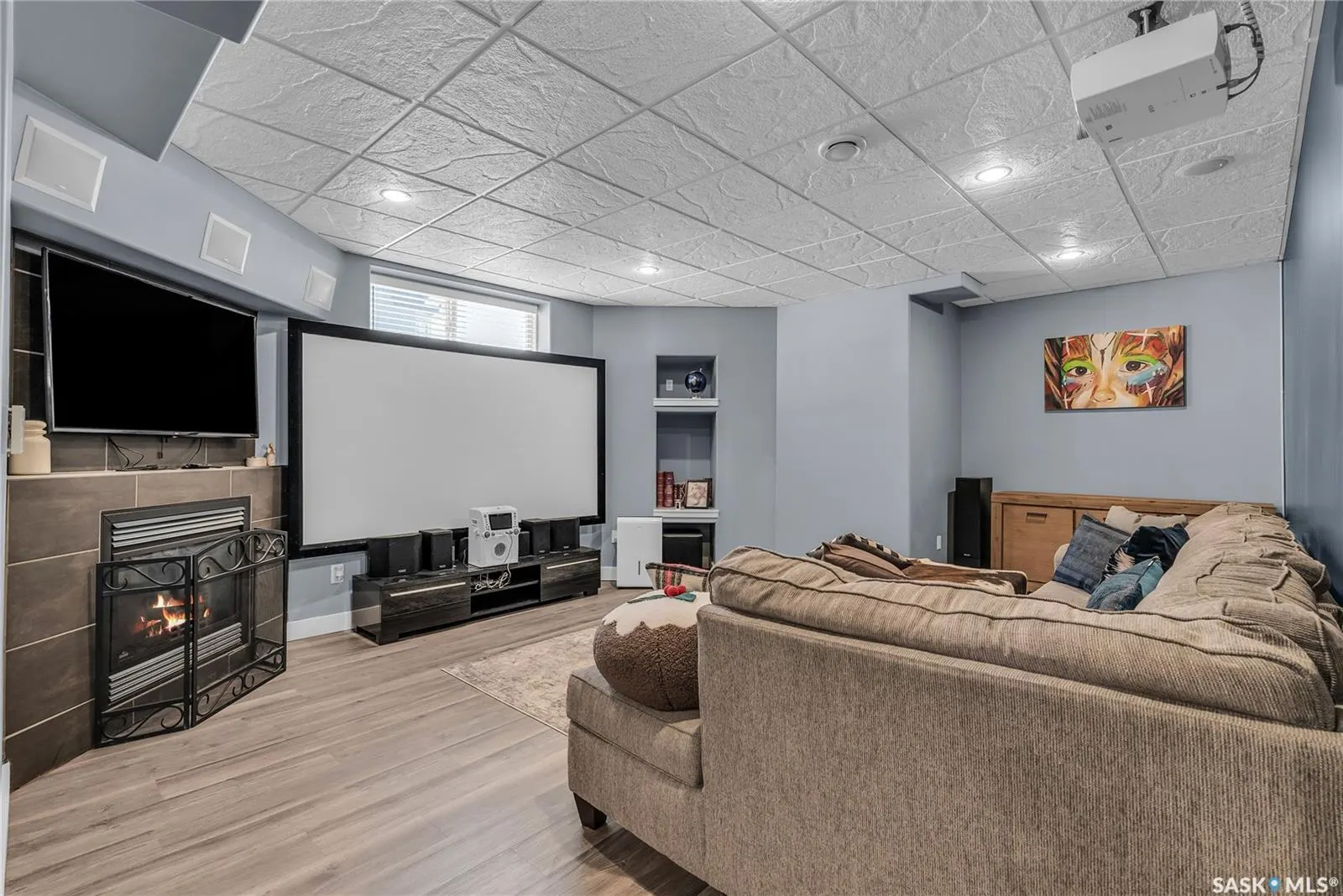 318 Lakeridge DRIVE