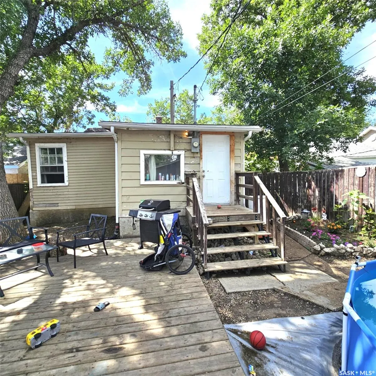 1261 Atkinson STREET