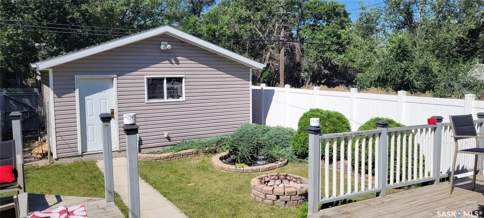 836 Princess STREET
