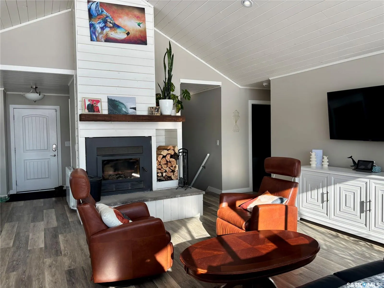 14 Crescent Bay ROAD