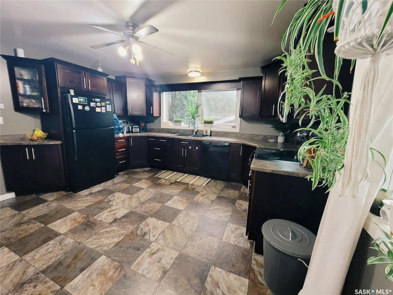 626 24th STREET W