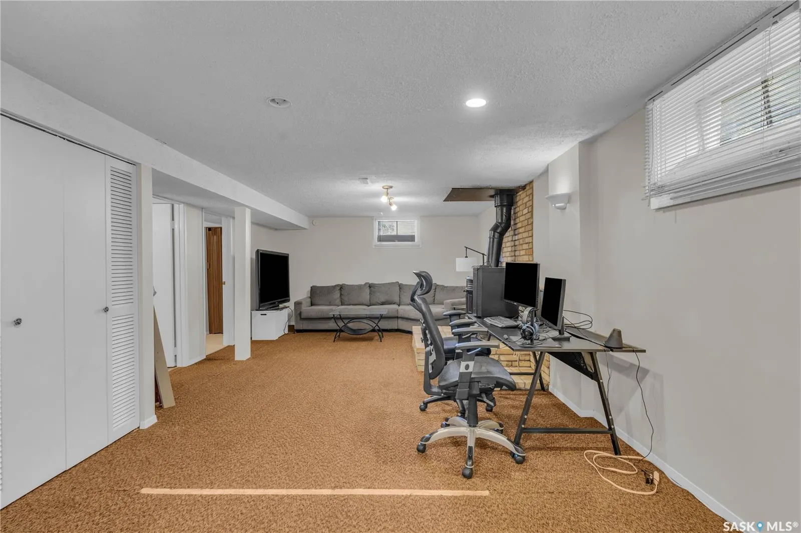 156 Carmichael ROAD