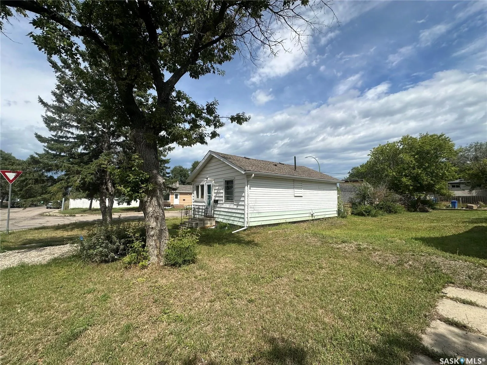 701 Garnet STREET